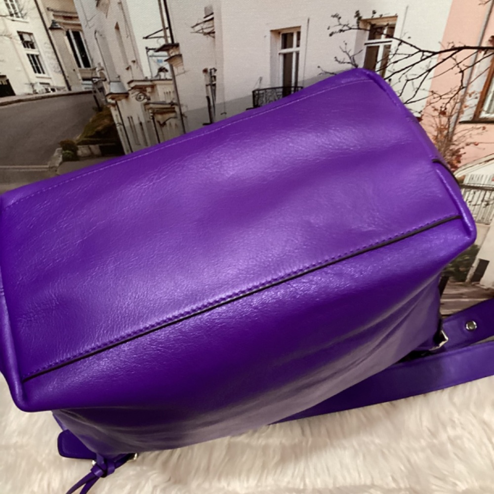 Coach Legacy Duffle Shoulderbag in Violet - Picture 8 of 14